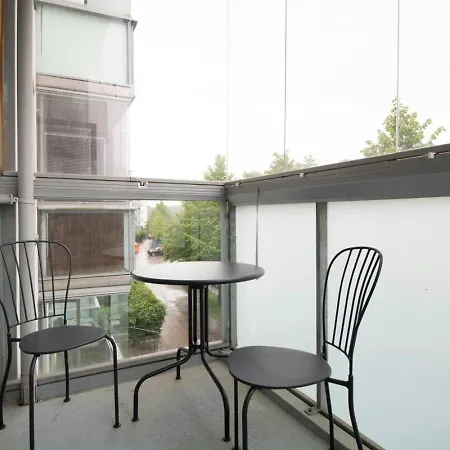 Spacious For 6 With Sauna In Vuosaari *